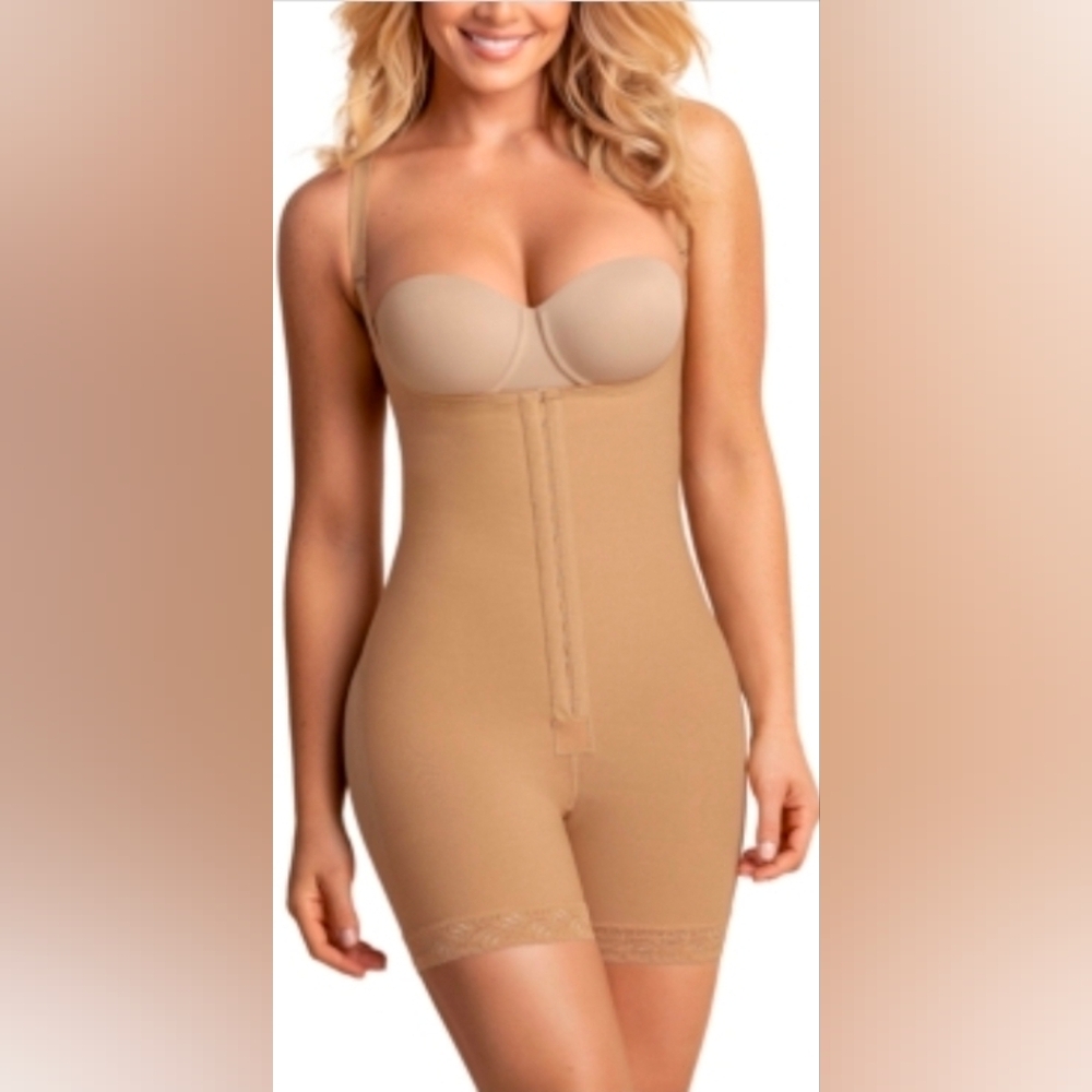 NWT LEONISA Women's Firm Compression BoyShorts Bottom Body Shaper